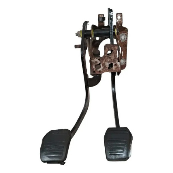 Pedaleira Focus 2003