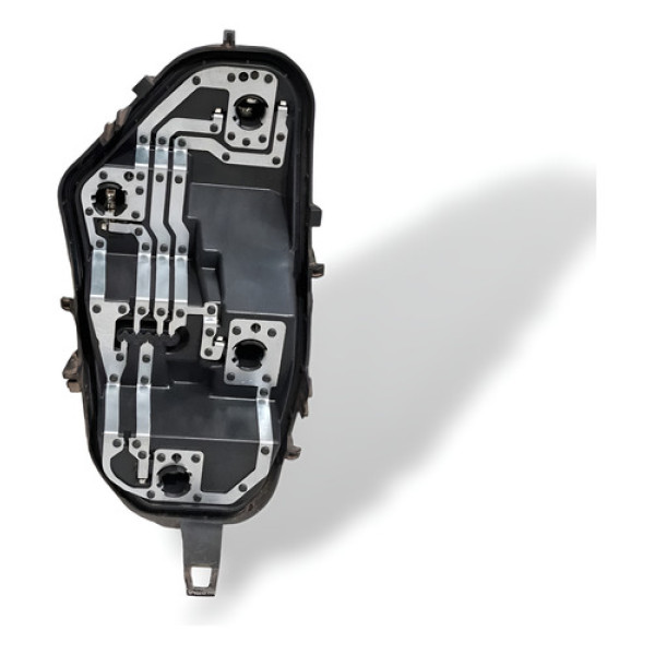 Circuito Lanterna Esquerda Fiat Mobi 2016 A 2022 48950751 Esquerdo Cinza