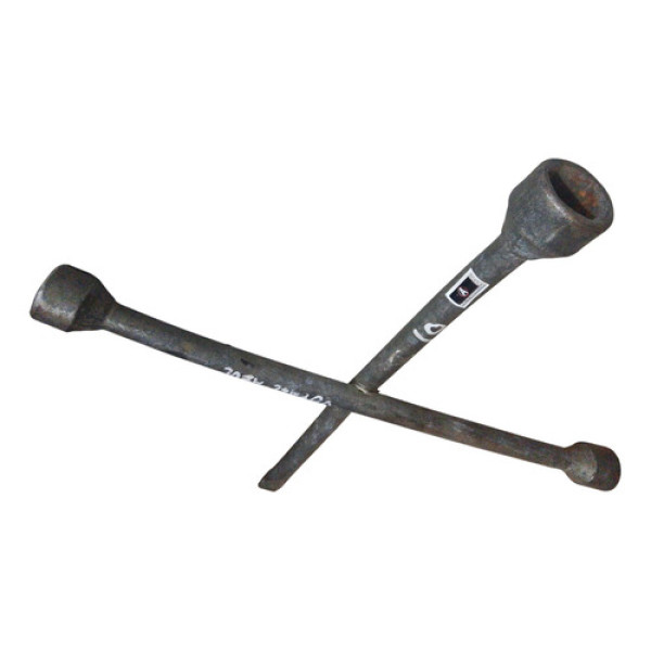 Chave Roda Voyage Gl 1990