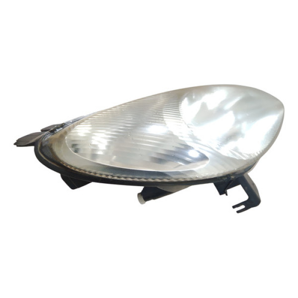 Farol Direito Ct X Sara Picasso Ex 2004