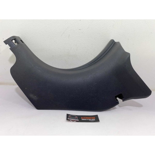 Moldura Soleira Dianteira Esquerda Nissan March 2013