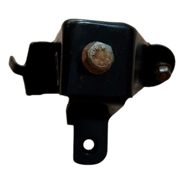 Suporte Para-choque Corsa Classic 4p 2004