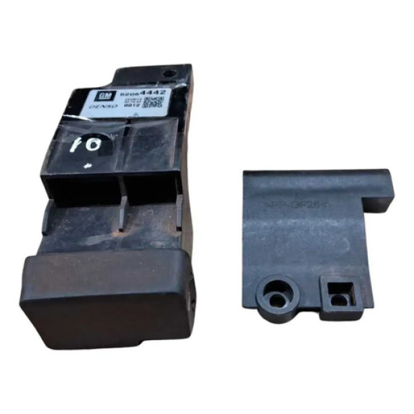Suporte Do Radiador 520644442 Denso Gm Prisma Onix 2015-2017 Preto
