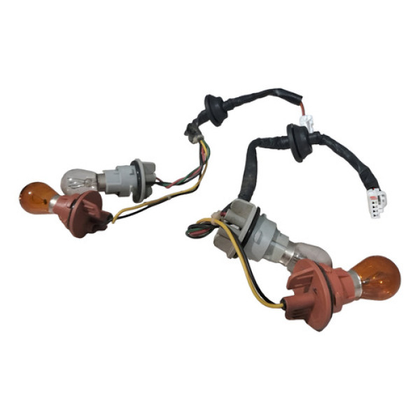 Par Circuito Lanterna Traseira Hb20 2015 A 2019 Ambos Lados Halogênio