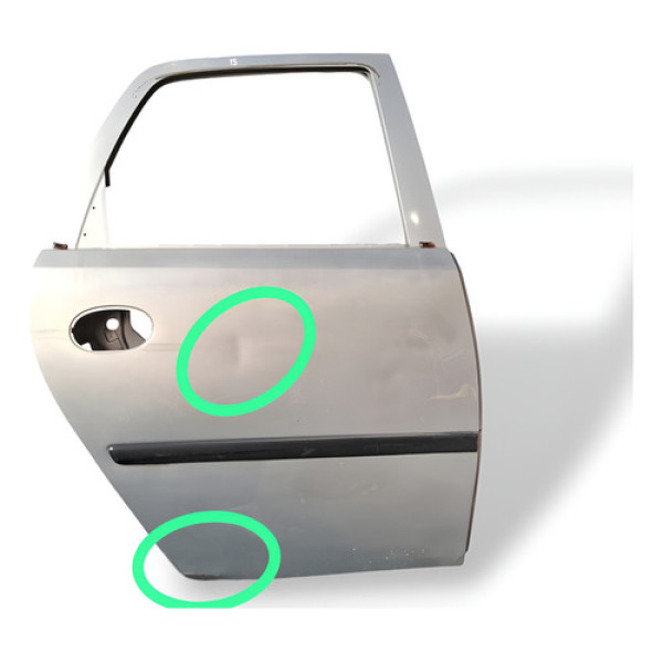 Porta Traseira Direita C/detalhe Meriva 2003 A 2010 Traseira Direita Prateado