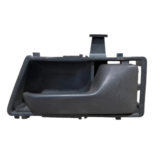 Maçaneta Int Dianteira Esquerda Quantum/santana 1990 A 2000 Dianteira