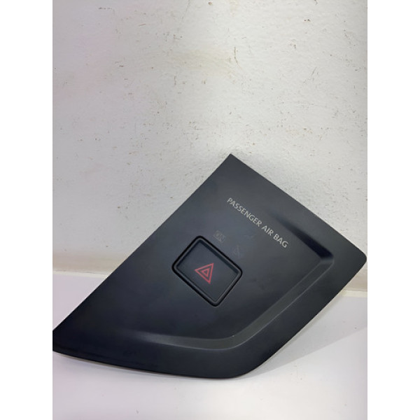 Botão Pisca Alerta Volkswagen Polo 2018 Preto