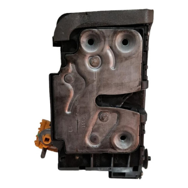 Fechadura De Porta Dianteira Esquerda Spin 1.8 2015/16